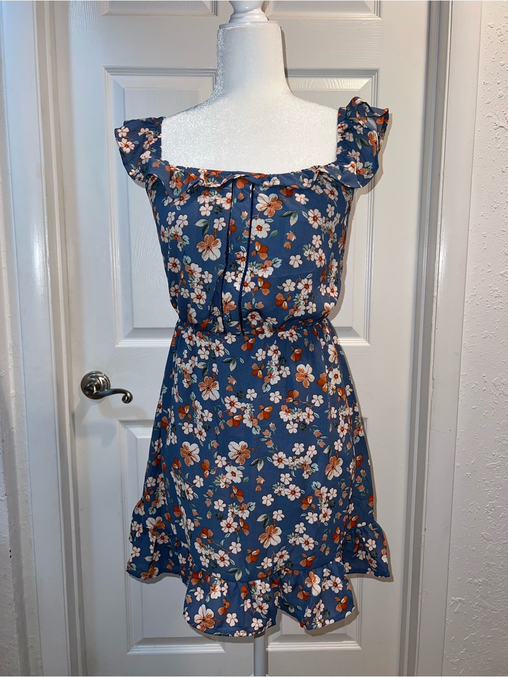 Sienna Sky Blue Floral Ruffle Maxi Dress size XS